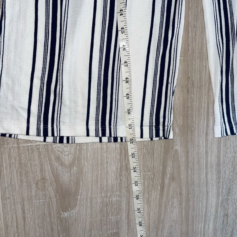 Love Tree Wide Leg elastic Waist Jumpsuit M - Picture 9 of 16